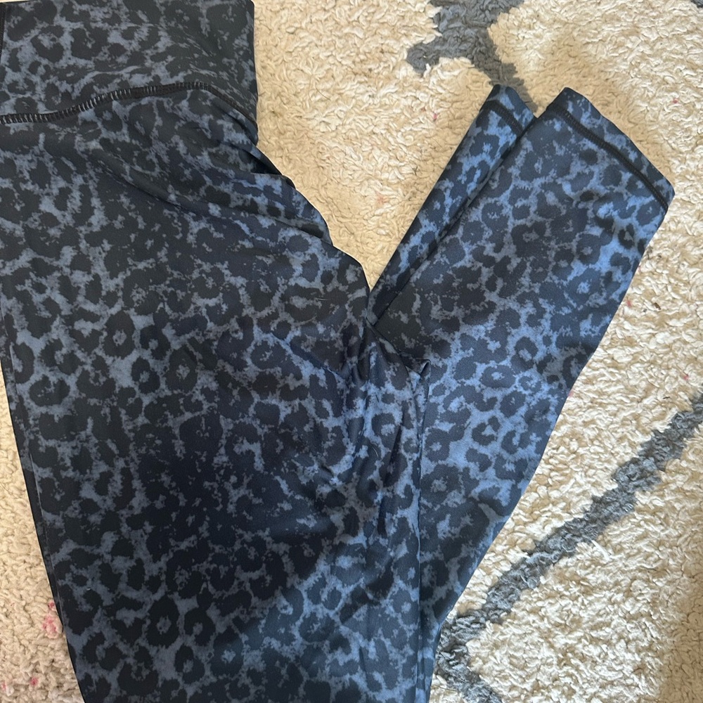 ZYIA Midnight Leopard Leggings